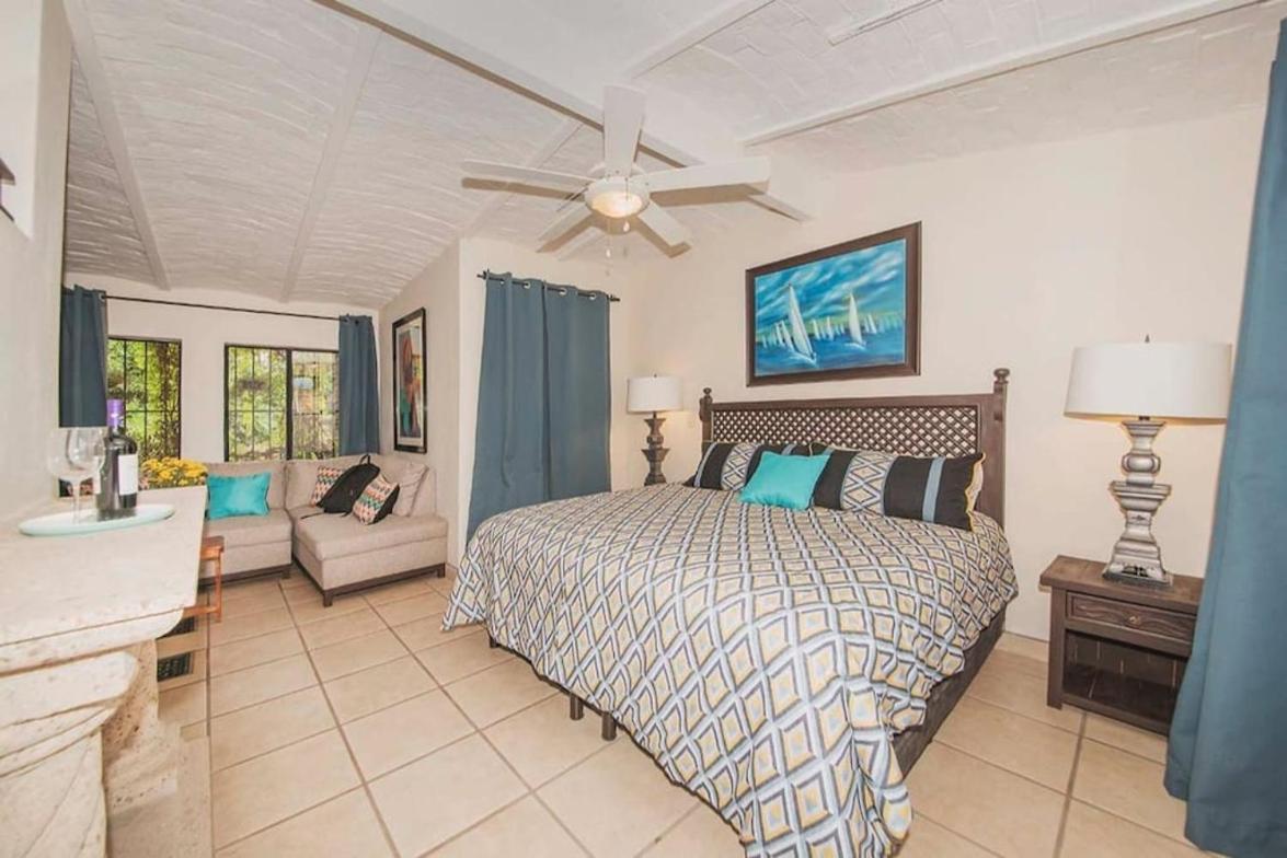 Enjoy Ac In The Queen'S Suite At Inn Ajijic Exterior foto